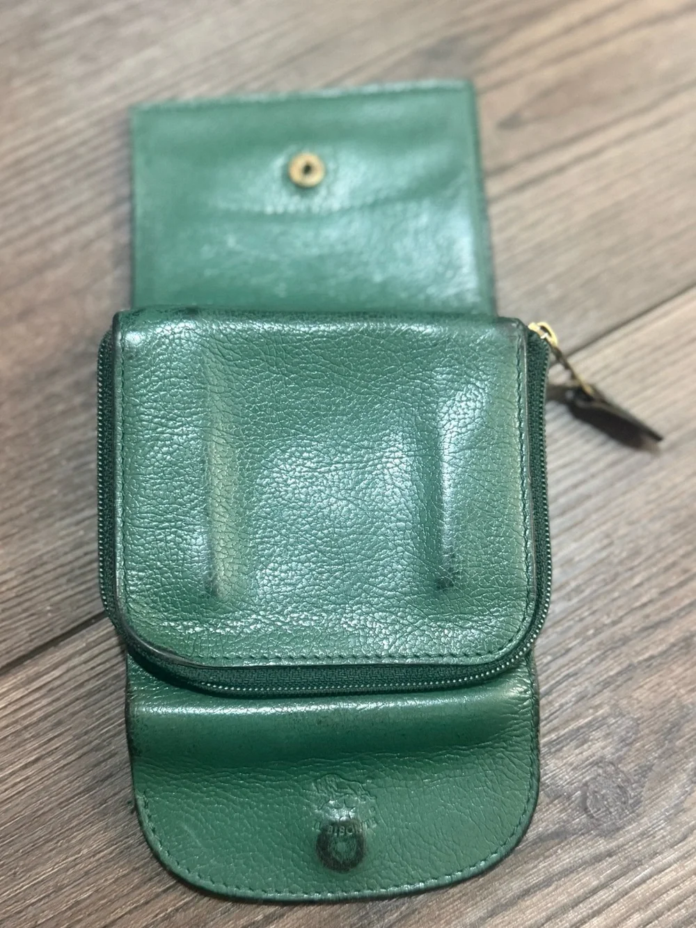 Vintage IL BISONTE Green Leather Wallet Made In Italy Zip Coin Bifold Snap